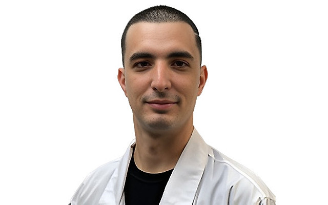 Курбанов Айнур Рустамович